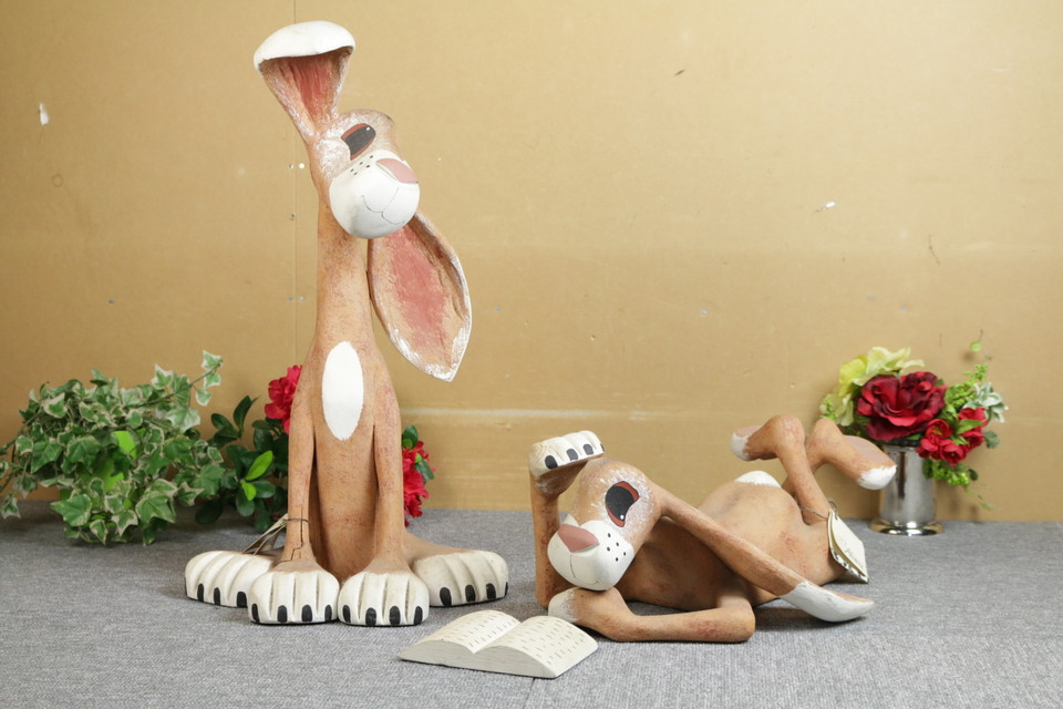 【HOT2024】手彫りウサギ２点セット ニューメキシコ彫刻家 インテリア 飾り 木彫り｜R331 その他