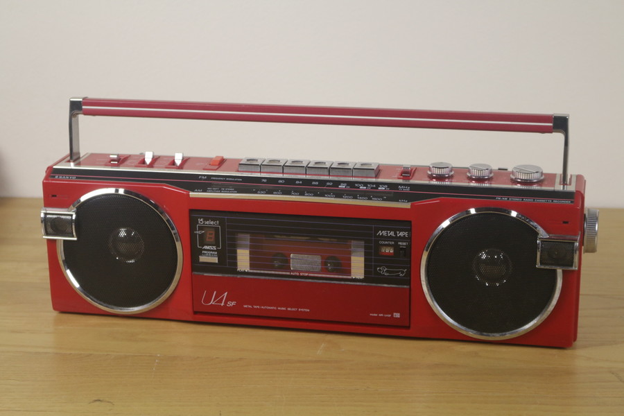 SANYO u4ssラジカセ ジャンク品 N-8073】SANYO サンヨー ラジカセ MR-U4SS 本体のみ ジャンク